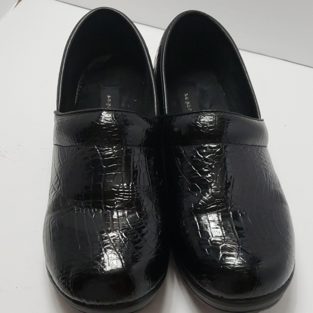🌷Very nice pair of sugar foot shoes